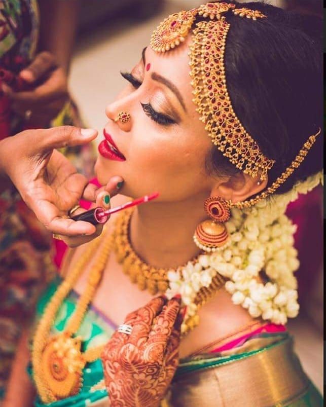 Glamup beauty parlour Cheruvannur